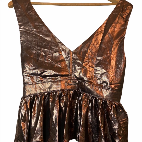 Guess bronze vneck sleeveless blouse top Venetia metallic medium top with peplum - Picture 2 of 9